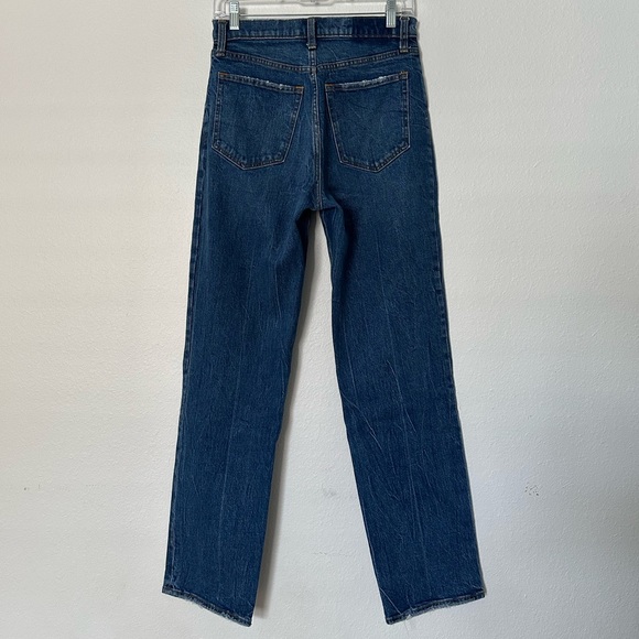 A&F | 90’s Straight Ultra High Rise - Picture 3 of 4